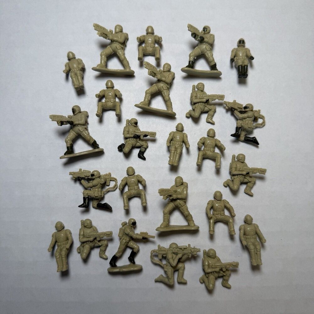 Vintage Xpanders Action Figure Lot Of 24 Figures Galoob 1989 Tan Armed Forces